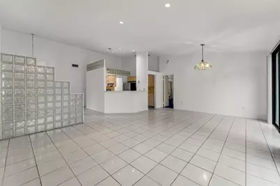 3807 Alcantara Ave #A-77, Doral, FL 33178 - Photo 5