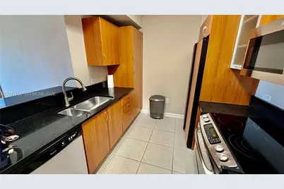 18800 NE 29th Ave #315, Aventura, FL 33180 - Photo 25