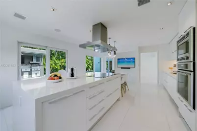 475 Woodcrest Rd, Key Biscayne, FL 33149 - Photo 25