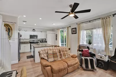 18781 SW 28th Ct, Miramar, FL 33029 - Photo 11