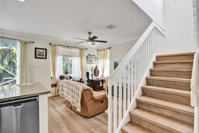 18781 SW 28th Ct, Miramar, FL 33029 - Photo 9