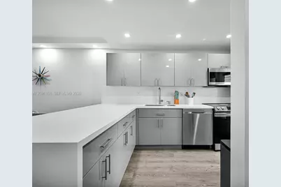 400 SE 10th St #303, Deerfield Beach, FL 33441 - Photo 3