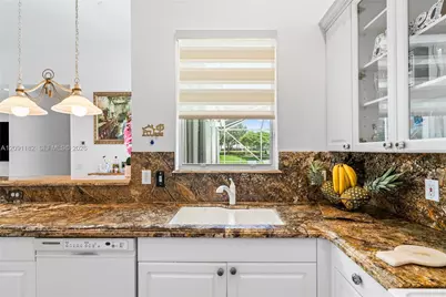6420 Mallards Way, Coconut Creek, FL 33073 - Photo 27