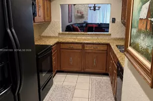 4491 Crystal Lake Dr, Deerfield Beach, FL 33064 - Photo 7