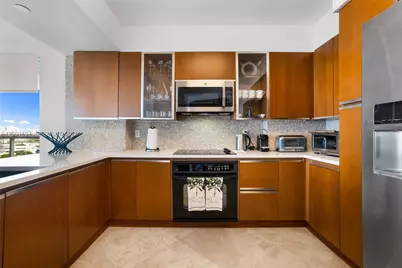 10 Venetian Way #1404, Miami Beach, FL 33139 - Photo 9