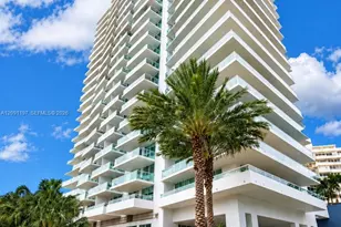 10 Venetian Way, Miami Beach, FL 33139 - Photo 1