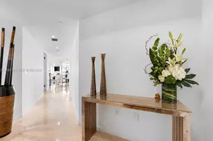 10 Venetian Way, Miami Beach, FL 33139 - Photo 3