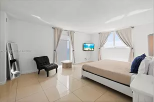4001 S Ocean Dr, Hollywood, FL 33019 - Photo 25