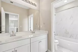 2751 NW Treviso Cir, Port Saint Lucie, FL 34986 - Photo 25