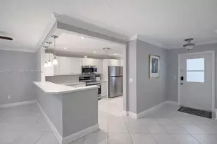600 NE 14th Ave, Hallandale Beach, FL 33009 - Photo 11