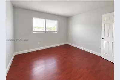 450 W Palm Circle #202, Pembroke Pines, FL 33025 - Photo 11