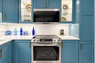 800 West Ave, Miami Beach, FL 33139 - Photo 11