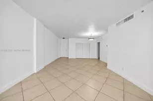 3001 S Ocean Dr, Hollywood, FL 33019 - Photo 3