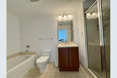 79 SW 12th St #3005, Miami, FL 33130 - Photo 5