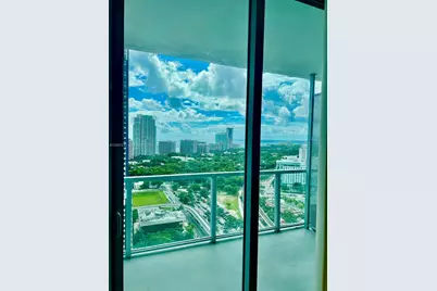 79 SW 12th St #3005, Miami, FL 33130 - Photo 11