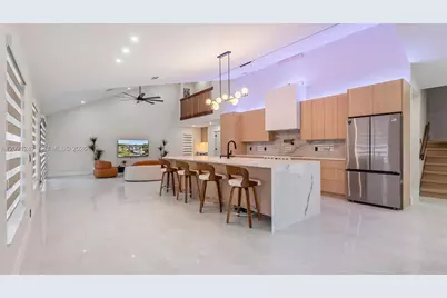 7350 NW 54th Ct, Lauderhill, FL 33319 - Photo 5