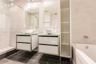 1111 SW 1st Ave, Miami, FL 33130 - Photo 11