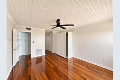 600 NE 25th St #63, Miami, FL 33137 - Photo 7