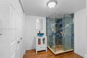 2501 NW 23rd Ave, Miami, FL 33142 - Photo 15