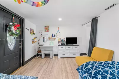 2501 NW 23rd Ave, Miami, FL 33142 - Photo 29