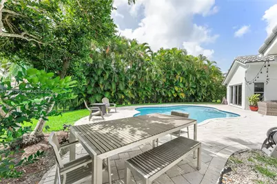 550 NW 110th Ave, Plantation, FL 33324 - Photo 49