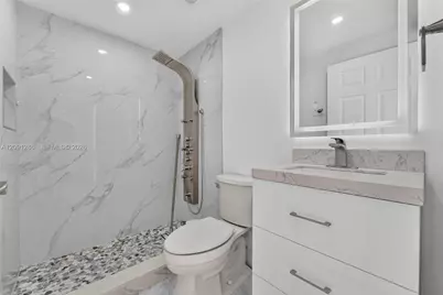 7221 NW 174th Ter #102, Hialeah, FL 33015 - Photo 3