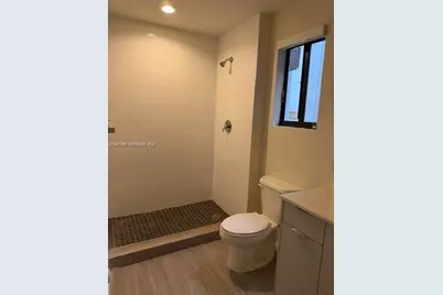 751 NW 1st St #101, Miami, FL 33128 - Photo 11