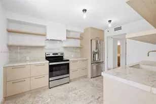 2575 S Bayshore Dr, Miami, FL 33133 - Photo 11