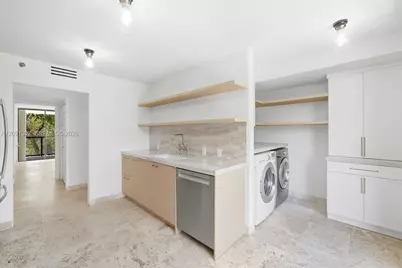 2575 S Bayshore Dr #4A, Miami, FL 33133 - Photo 13