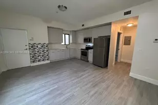 751 NW 1st St, Miami, FL 33128 - Photo 5