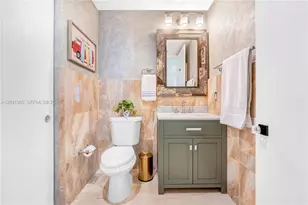 100 S Pointe Dr, Miami Beach, FL 33139 - Photo 27