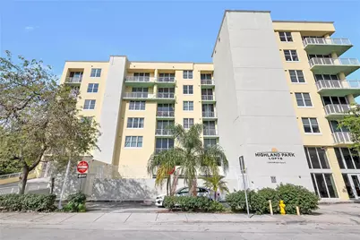 1350 NW 8th Ct #A4 (206), Miami, FL 33136 - Photo 19
