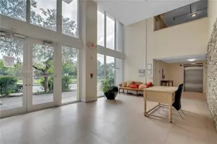 1350 NW 8th Ct, Miami, FL 33136 - Photo 21