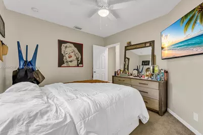 2836 W River Run Cir W, Miramar, FL 33025 - Photo 33