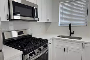 1901 NW 30th St, Miami, FL 33142 - Photo 5