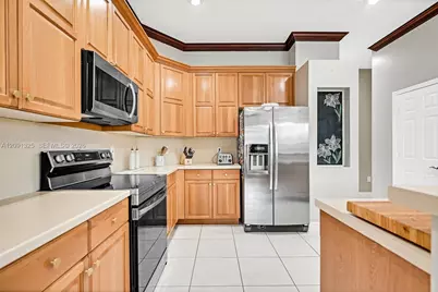 15976 SW 4th St, Pembroke Pines, FL 33027 - Photo 37