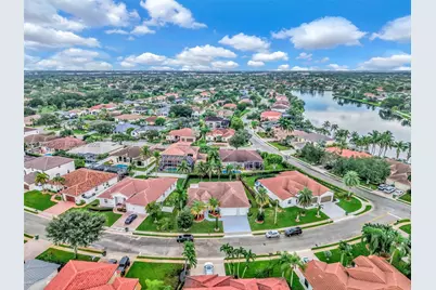 15976 SW 4th St, Pembroke Pines, FL 33027 - Photo 51
