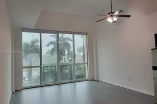 253 NE 2nd St, Miami, FL 33132 - Photo 5