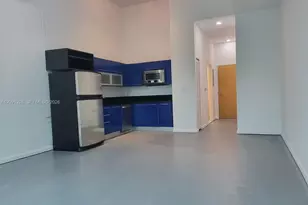 253 NE 2nd St, Miami, FL 33132 - Photo 9