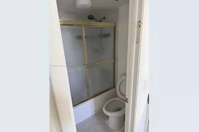 [Address not provided], Miami, FL 33193 - Photo 11