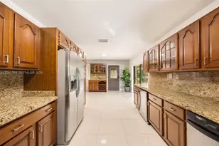 20450 SW 198th Ave, Miami, FL 33187 - Photo 25