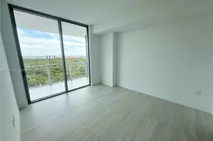 2411 Laguna Cir, North Miami, FL 33181 - Photo 33