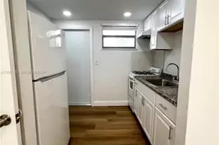 1040 Jefferson Ave, Miami Beach, FL 33139 - Photo 11