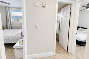 4550 NW 9th St, Miami, FL 33126 - Photo 11