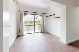 10257 NW 9th St Cir, Miami, FL 33172 - Photo 5