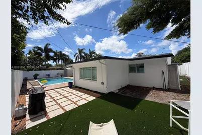 310 NE 12th Ave, Pompano Beach, FL 33060 - Photo 79