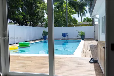 310 NE 12th Ave, Pompano Beach, FL 33060 - Photo 81