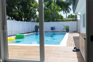 310 NE 12th Ave, Pompano Beach, FL 33060 - Photo 81