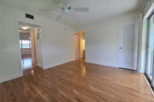 880 W Horizons W, Boynton Beach, FL 33435 - Photo 17