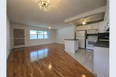 880 W Horizons W #205, Boynton Beach, FL 33435 - Photo 11